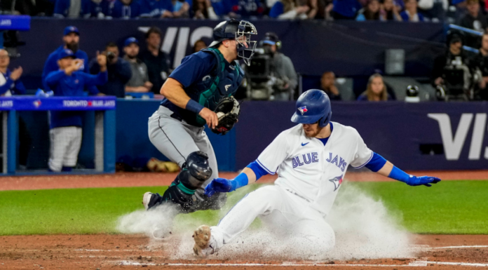 Raleigh’s heroics spoil Blue Jays’ shot at perfect homestand in extra-innings loss