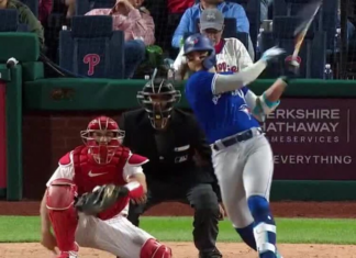Bichette crushes opposite field solo shot to bring Blue Jays within run of Phillies