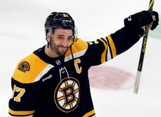 Bruins’ Bergeron to take time to reflect on retirement, played with herniated disc