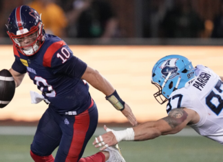 Alouettes’ Alexander runs in late TD to seal double-digit comeback win