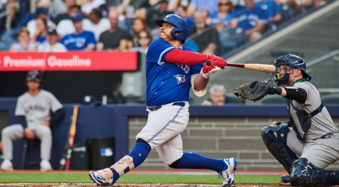 Kirk quietly earning place among Blue Jays’ best-ever catchers
