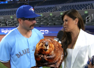 Blue Jays put their Canadian trivia skills to the test