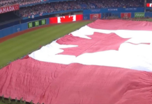 How Blue Jays collaborate with Canadian Military to help unveil the flag