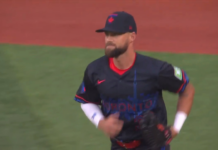 Blue Jays’ Lukes leaps into outfield wall to steal a hit from Pederson