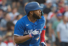 Blue Jays’ Guerrero Jr. leaves game vs. Pirates with left hamstring tightness