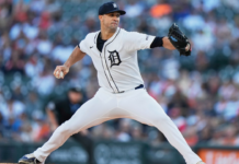 Jack Flaherty strikes out nine, Tigers rout Astros in series opener