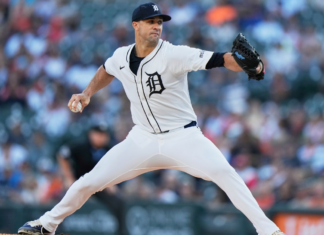 Jack Flaherty strikes out nine, Tigers rout Astros in series opener