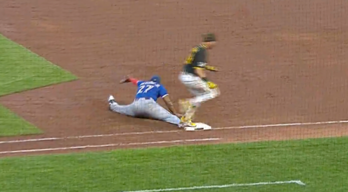 Blue Jays’ Bichette, Guerrero Jr. flash leather on big out vs. Pirates