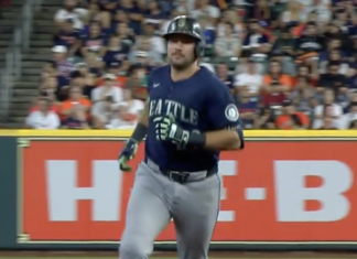 Raleigh breaks Mariners’ single-season HR record with 57th bomb
