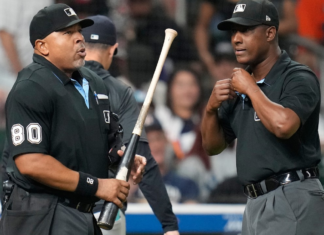 Astros’ Trammell facing no discipline after having bat confiscated vs. Yankees
