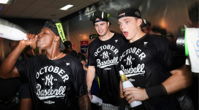 Yankees clinch playoff berth, move within one of AL East-leading Blue Jays