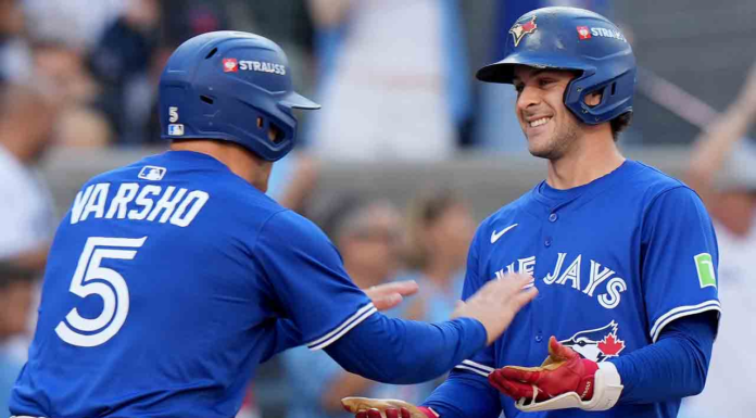 Blue Jays set playoff franchise record with five home runs in Game 2