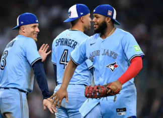 Gausman believes Blue Jays’ versatility is key to success: ‘Pass the baton’