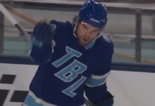 Lightning’s Hagel opens scoring 11 seconds into Stadium Series
