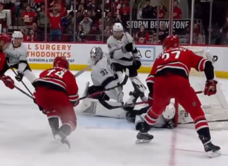 Kings’ Doughty bails out Forsberg with miraculous skate save