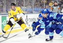 Lightning erase four-goal deficit, down Bruins in Stadium Series