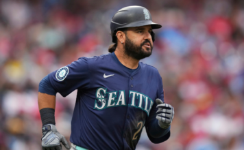 Report: Eugenio Suarez signs one-year, $15M deal with Reds