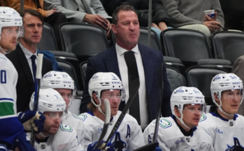 Canucks’ Pettersson respects Foote’s decision to bench him last 10 minutes
