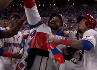 Dominican Republic’s Wells crushes three-run bomb to enact mercy rule