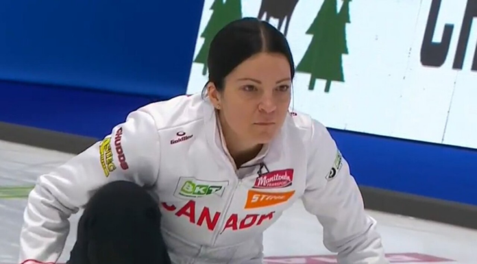 Canada’s Einarson gets takeout to score four in eighth end