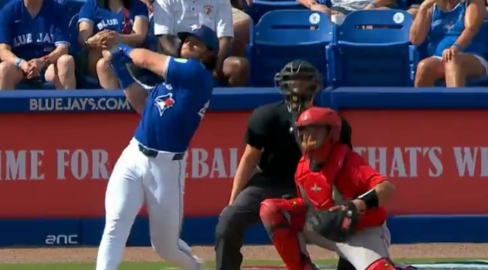Blue Jays’ Barger crushes moon shot grand slam vs. Red Sox
