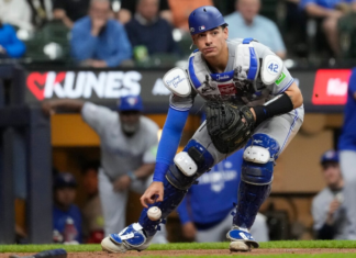 Breaking down game-changing eighth inning in Blue Jays’ loss to Brewers