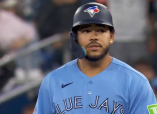 Pinango first MLB RBI highlights three-run third for the Blue Jays