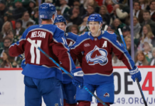 Who should be considered the Stanley Cup favourite?