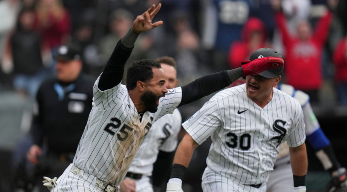 How wild 10th inning took a turn for the worse in Blue Jays’ walk-off loss