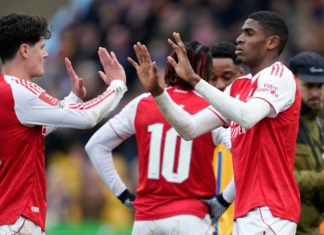 Arsenal wins Premier League title after Manchester City draws