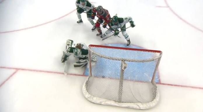 Charge score game-winning goal after Frankel mishandles puck off boards