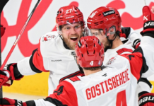 Hurricanes stun Canadiens with three quick first-period goals