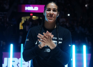 ‘History!’: Basketball fans react to first Toronto Tempo game