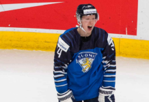 Oilers sign forward Aku Raty to one-year, two-way contract