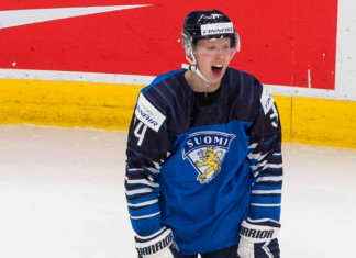 Oilers sign forward Aku Raty to one-year, two-way contract